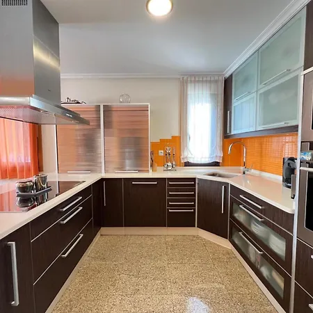 Yourhouse Fontevella Ii Ourense